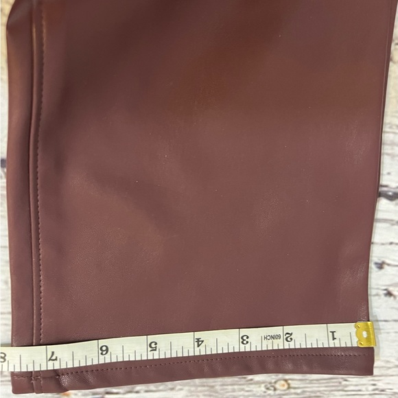 Loft Petite bikercore edgy faux leather crop jeans size 28P burgundy wine casual - Picture 9 of 10